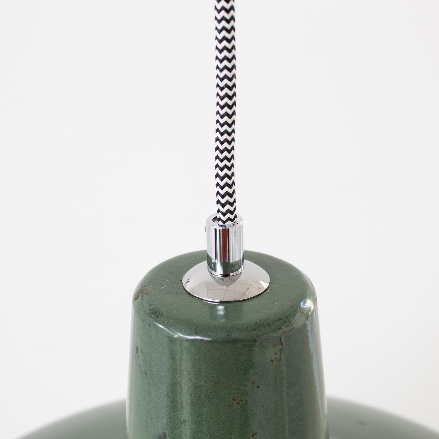 Vintage französische Grau-Grüne Industrielampe Ø 35 cm