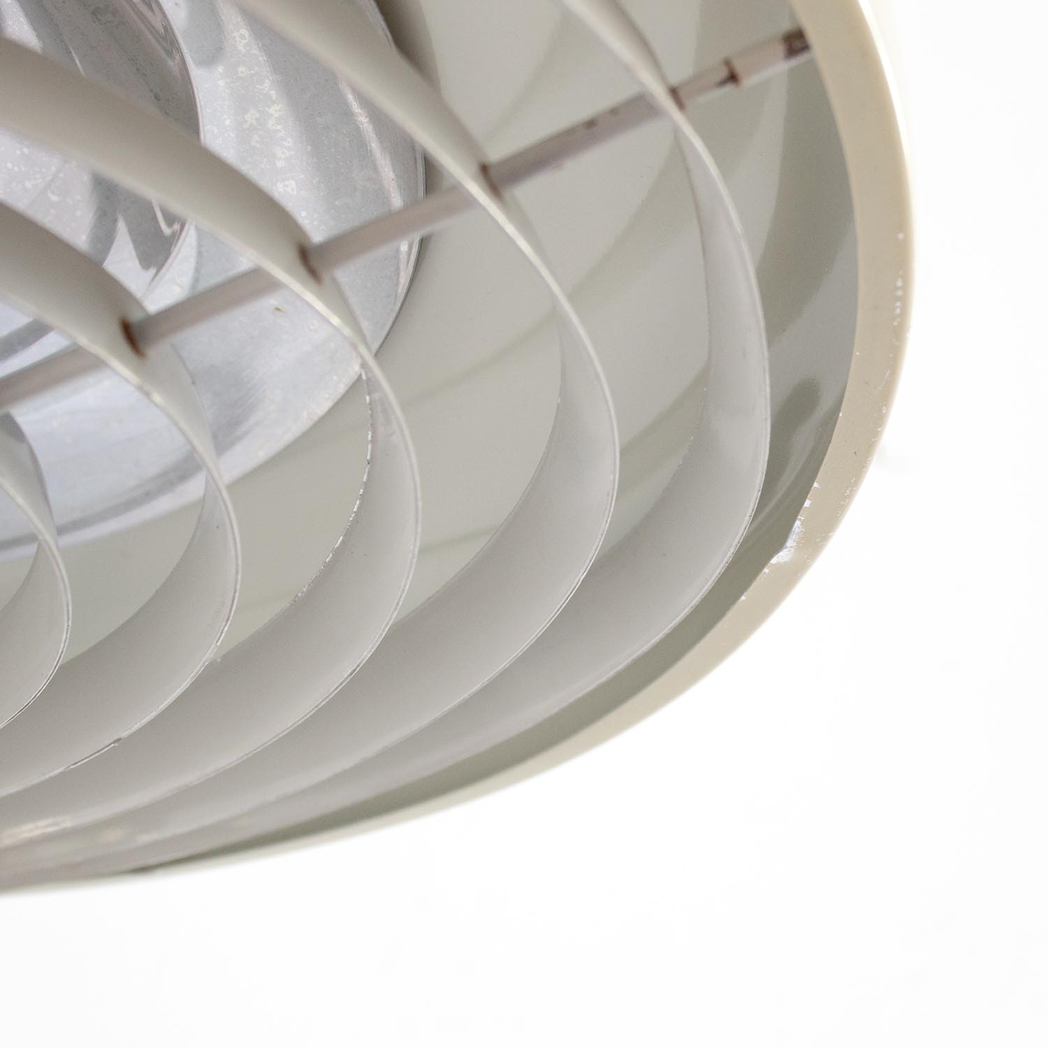 DDR Designklassiker große Pendelleuchte P 605 (Wolfgang Dyroff / PGH Halle) – Pastellgelb