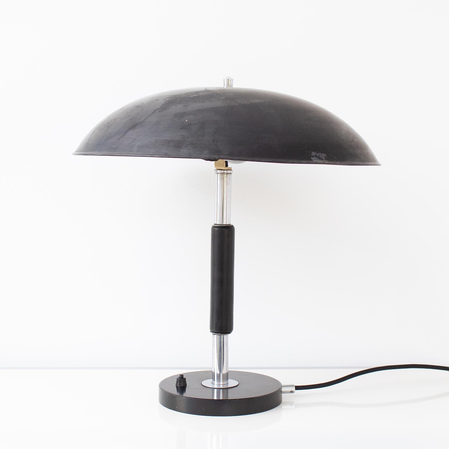 Original Kaiser Idell 6659 vintage Schreibtischlampe Schwarz