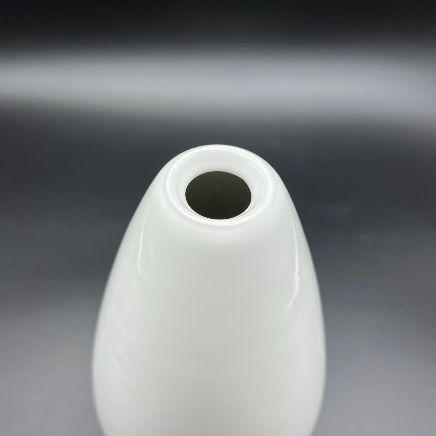 KPM Berlin Porzellan Vase 19 cm 1960er Hubert Griemert Kolben