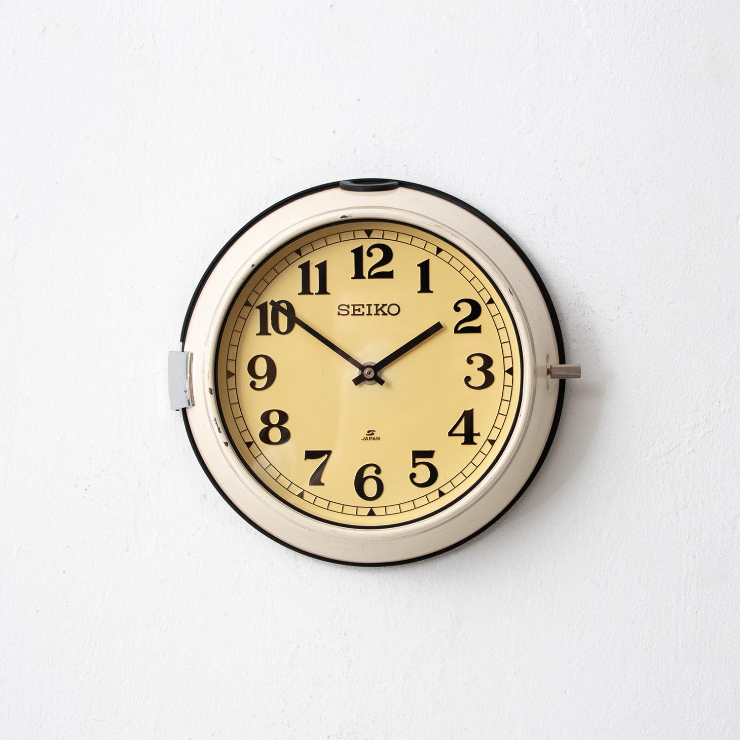 Vintage SEIKO Schiffsuhr Ø 22 cm Beige Uhr Küchenuhr  Vintage SEIKO Schiffsuhr Ø 22 cm Beige Uhr Küchenuhr