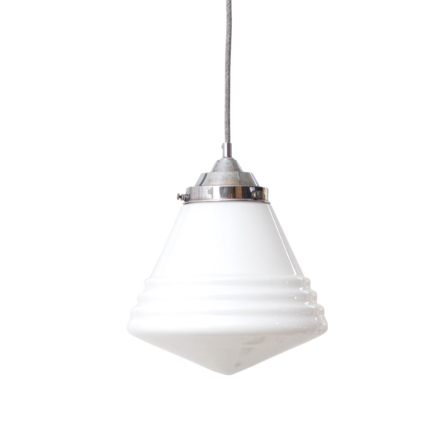 Sehr alte Siemens Art-Déco weiße Opal Glaskugel Hängelampe getreppt Ø 27 cm Sehr alte Siemens Art-Déco weiße Opal Glaskugel Hängelampe getreppt Ø 27 cm