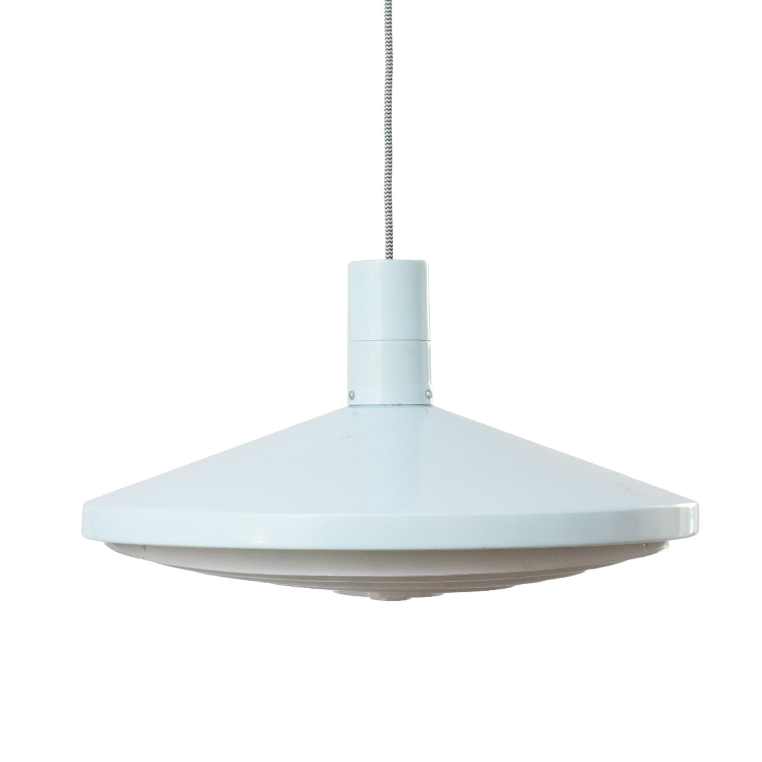 DDR Designklassiker große Pendelleuchte P 605 (Wolfgang Dyroff / PGH Halle) – Pastellblau